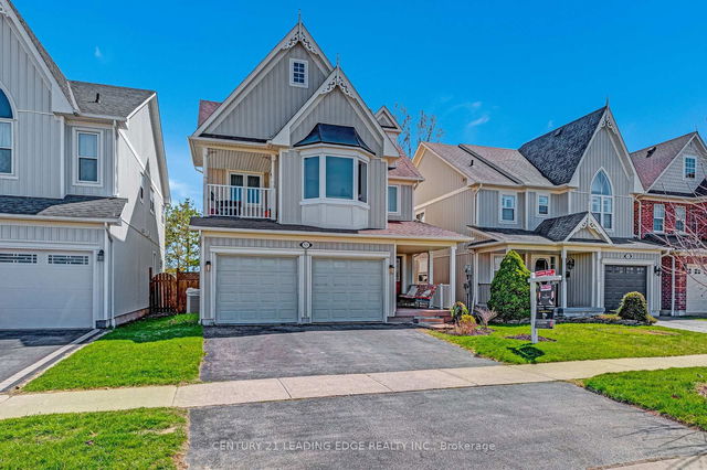 53 Kinross Avenue
