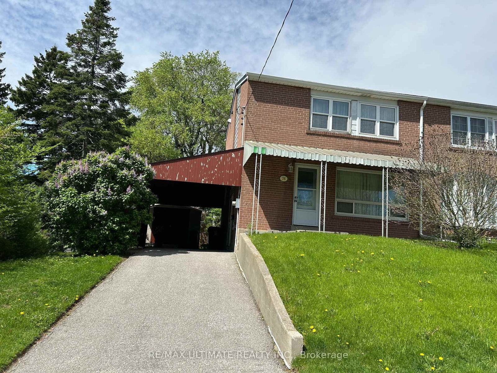 Semi-Detached House for sale at 76 Anaconda Avenue, Toronto, Clairlea-Birchmount, M1L 4M3 - MLS: E12158738