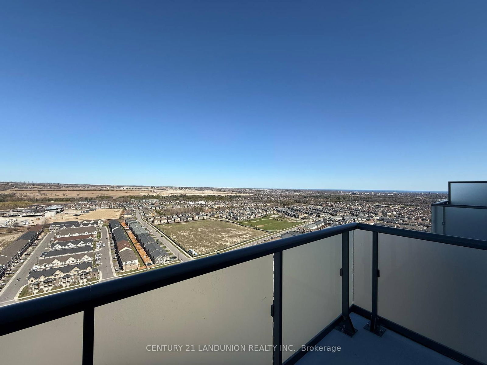 Condo for lease at PH19-2545 Simcoe Street, Oshawa, Windfields, L1L 0W3 - MLS: E12158939