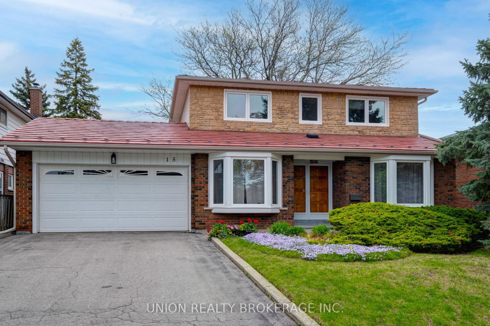 Detached House for sale at 15 Charterhouse Road, Toronto, Agincourt South-Malvern West, M1S 2T4 - MLS: E12159027