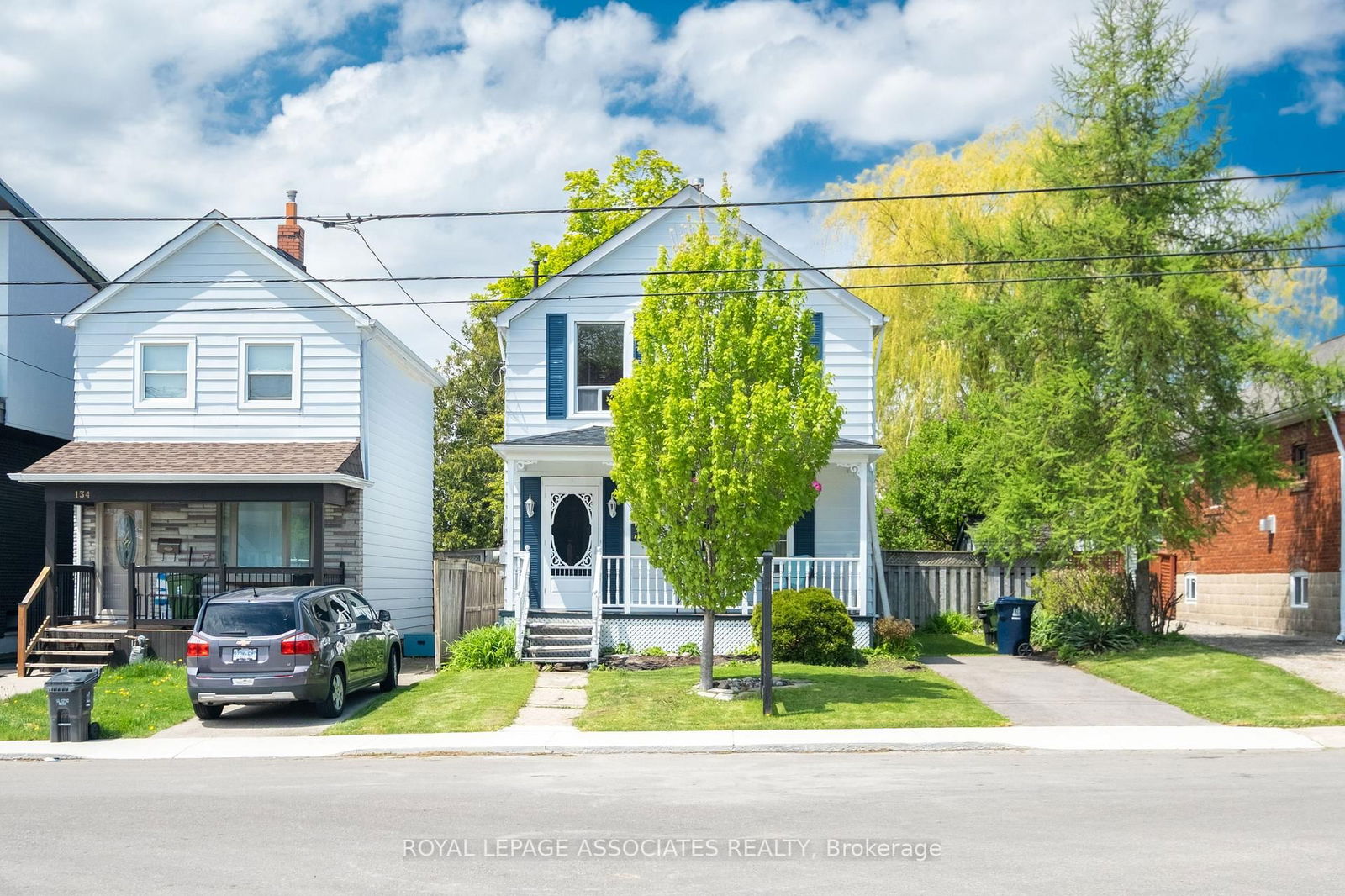 Detached House for sale at 136 Aylesworth Avenue, Toronto, Birchcliffe-Cliffside, M1N 2J6 - MLS: E12159411