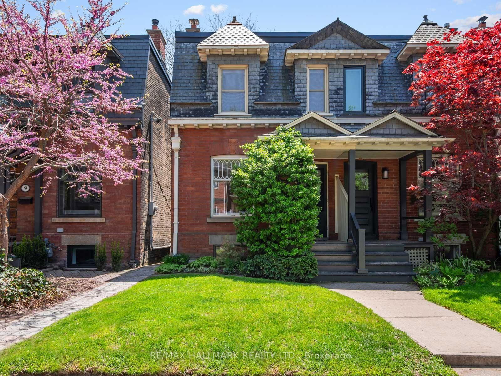 Semi-Detached House for sale at 7 Riverdale Avenue, Toronto, North Riverdale, M4K 1C2 - MLS: E12159692