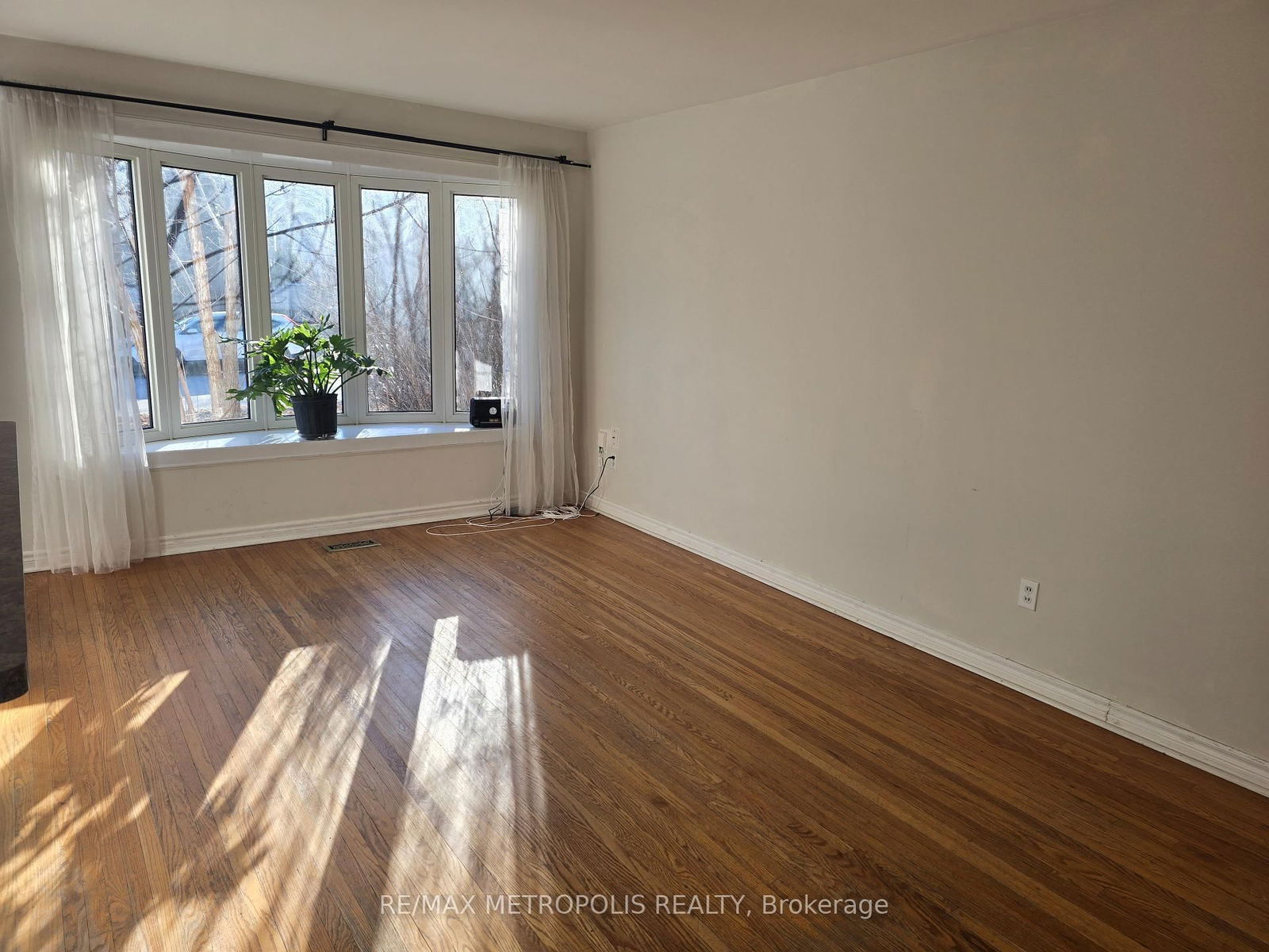 Detached House for sale at 38 Copping Road, Toronto, Morningside, M1G 3J8 - MLS: E12159707