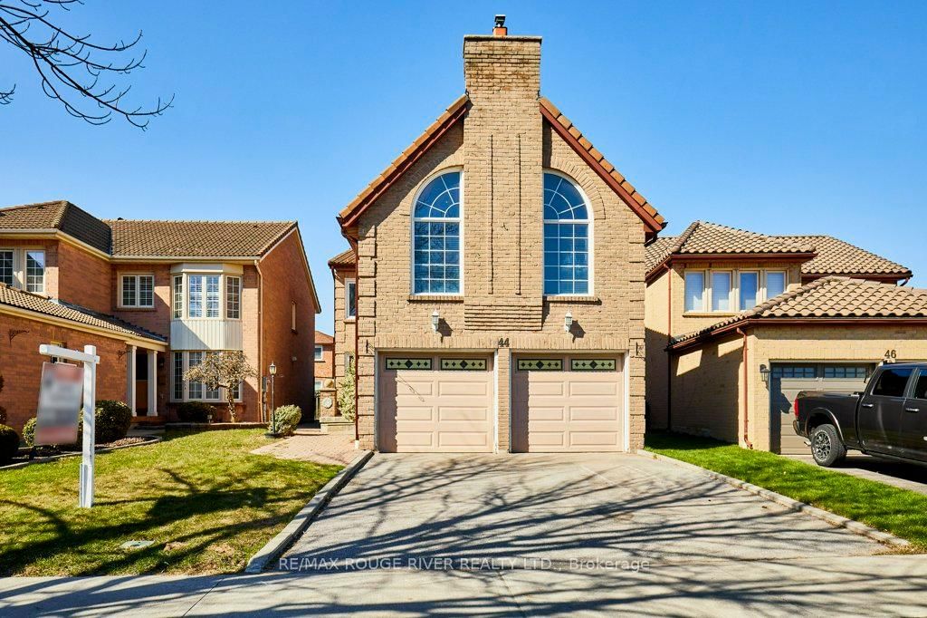 Detached House for sale at 44 Carlisle Crescent, Toronto, Rouge E11, M1B 4X5 - MLS: E12159997