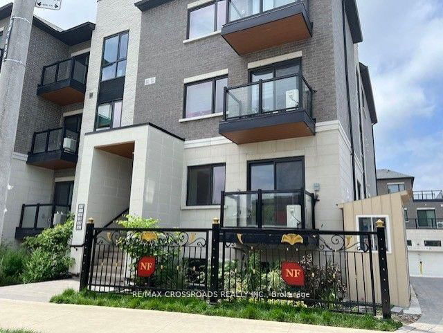 D208 - 200 Chester Le Boulevard