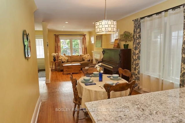 11 Bonnie Brae Boulevard