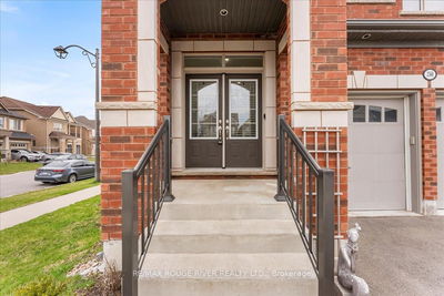 2560 Bandsman Cres, Oshawa - Windfields image-0-2