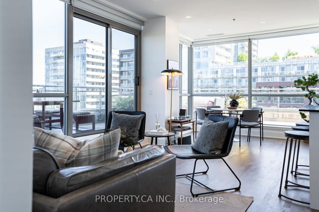 Ph807 - 630 Queen Street