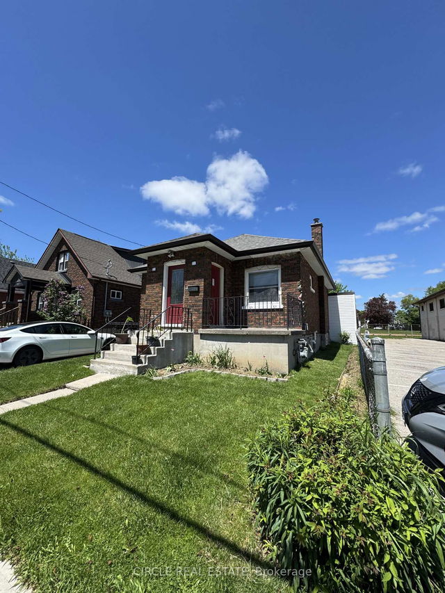 294 Eulalie Avenue