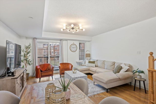 2372 Chevron Prince Path