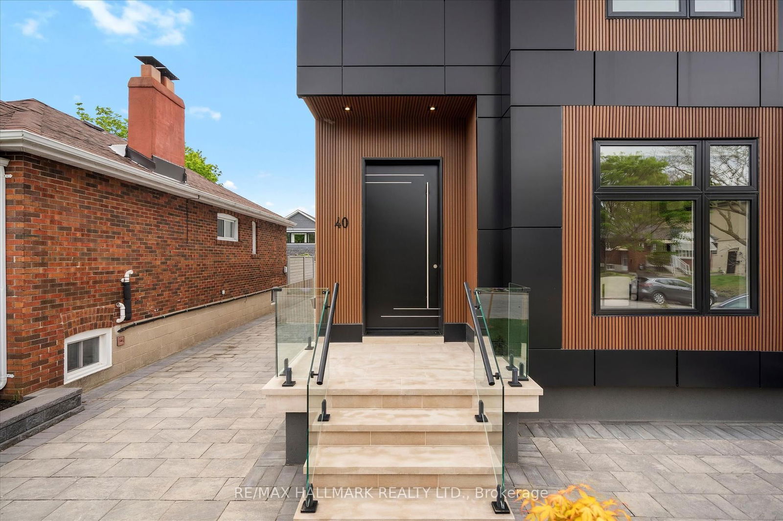 Detached House for sale at 40 Manderley Drive, Toronto, Birchcliffe-Cliffside, M1N 3E7 - MLS: E12161649