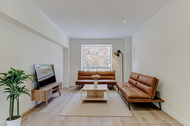 121 - 25 Collinsgrove Road