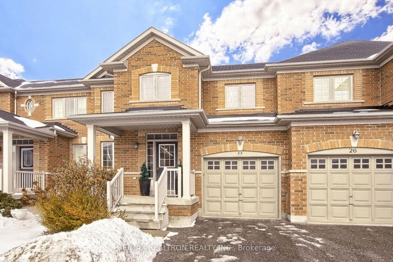 Townhouse for sale at 24 Westport Drive, Whitby, Pringle Creek, L1R 0J3 - MLS: E12161877