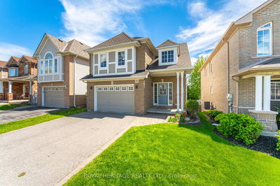 39 Aylesworth Ave, Clarington - Courtice image-0-1