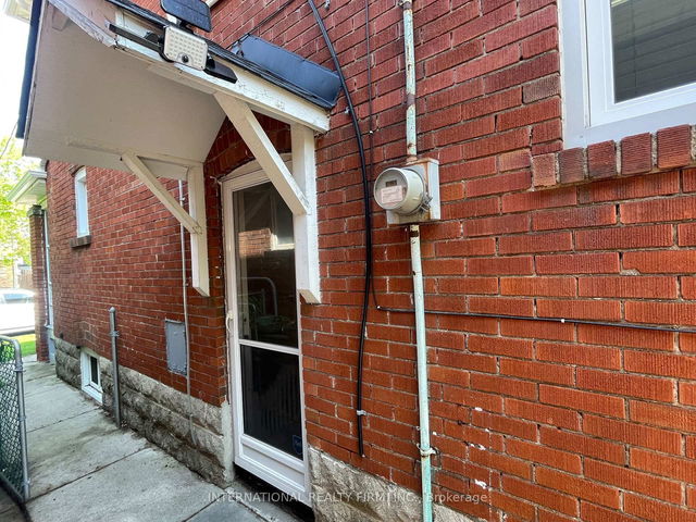 419 Mortimer Avenue