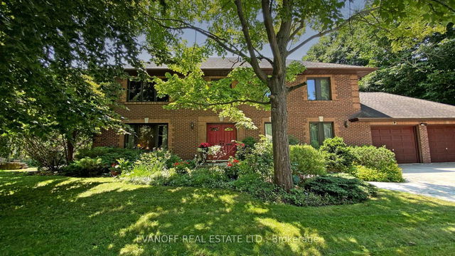 15 Scenic Hill Court