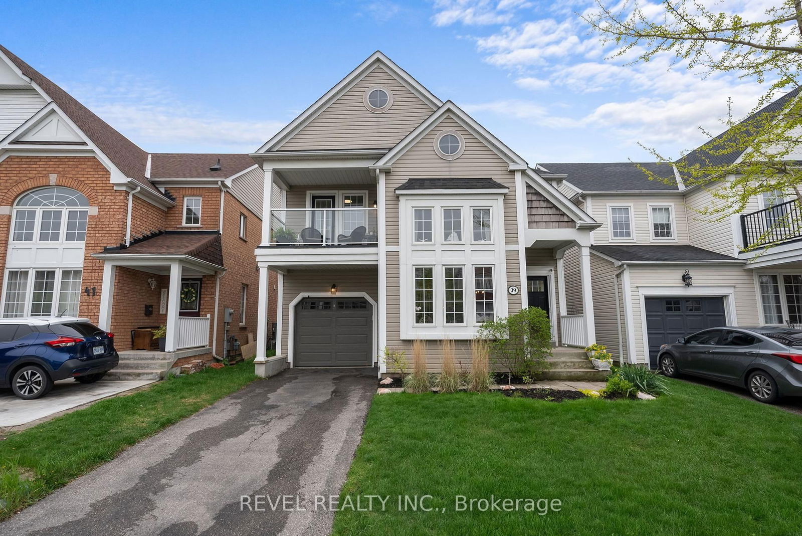 Detached House for sale at 39 Handley Crescent, Ajax, South East, L1Z 1M2 - MLS: E12162688