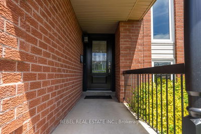 258 Andrew St, Clarington - Newcastle image-0-2