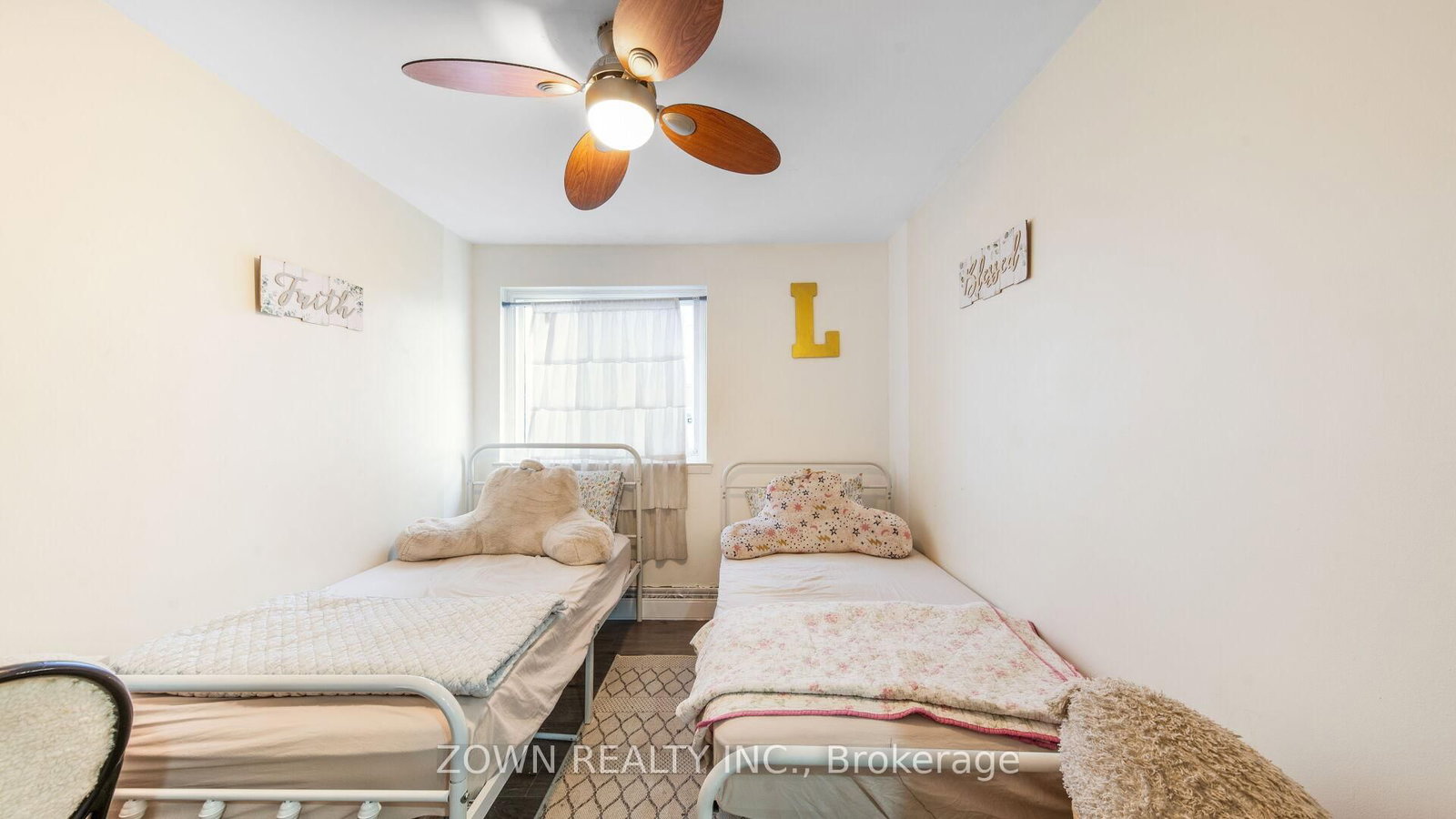 Listing Image 22