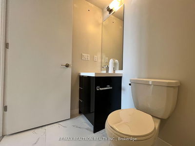 Unit 908 — 90 Glen Everest Rd, Toronto - Birchcliffe-Cliffside image-0-3