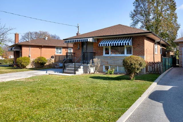 121 HISCOCK Boulevard