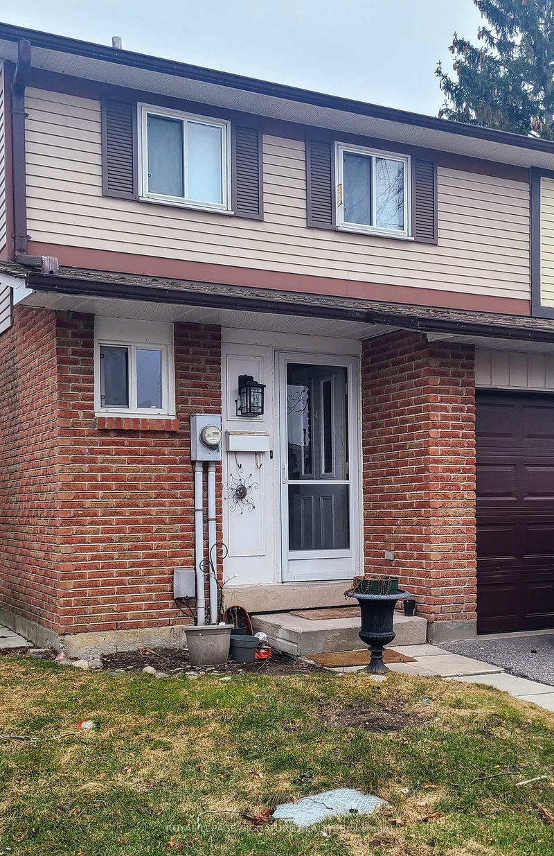 44 Parker Cres, Ajax, L1S 3R5 | Image 3