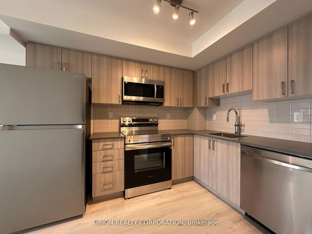 910 - 1435 Celebration Drive