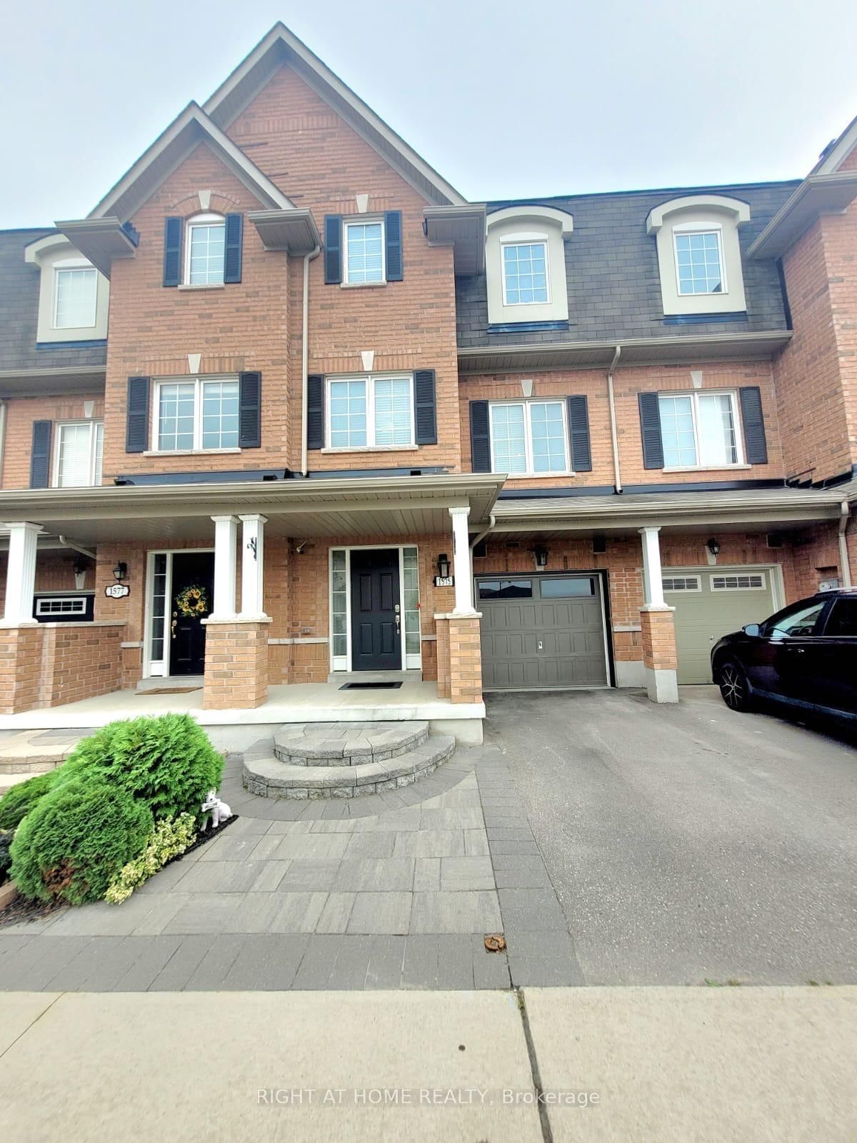 Property at 1575 Bruny