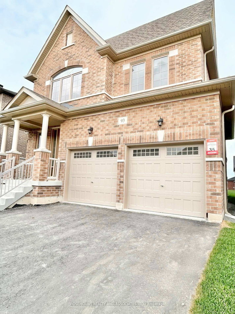 93 Wamsley Cres, Clarington, L1B 1G9 | Image 2