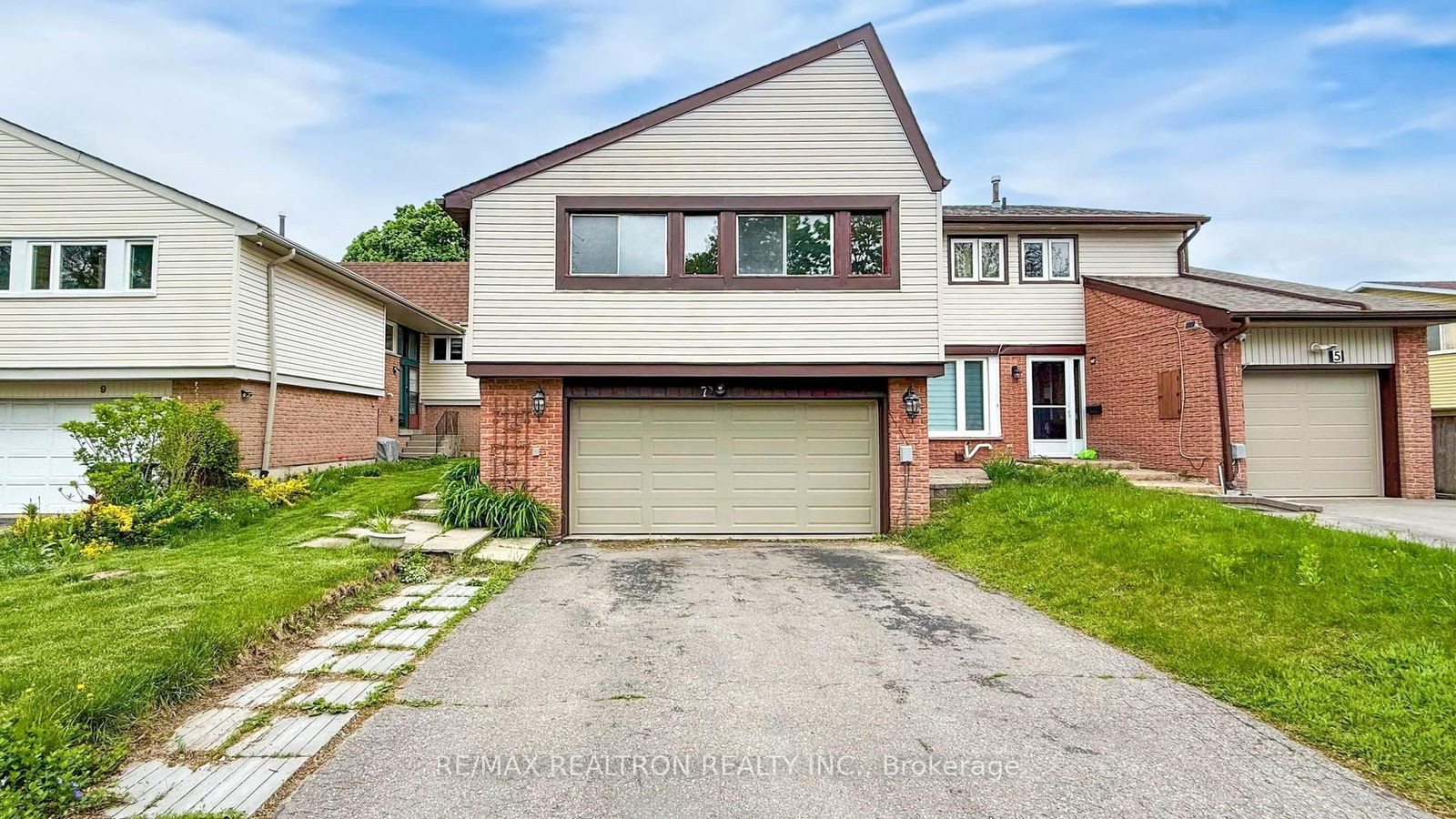Semi-Detached House for sale at 7 Roughfield Crescent, Toronto, Agincourt North, M1S 4K3 - MLS: E12164636