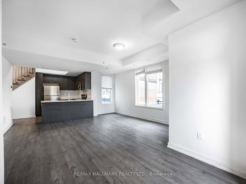 212 - 1555 Kingston Rd, Pickering, L1V 0E9 | Image 2