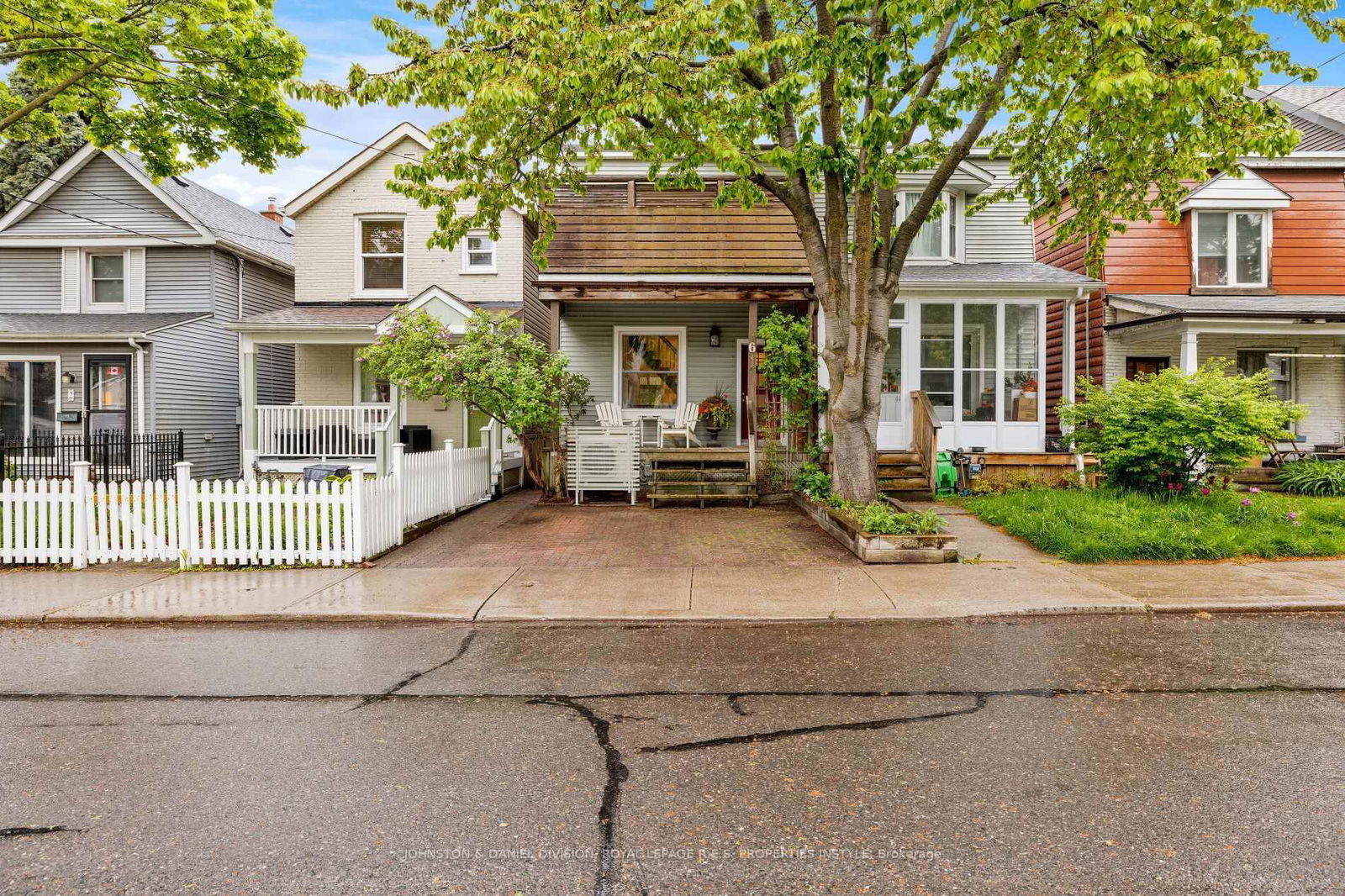 Semi-Detached House for sale at 6 Marjory Avenue, Toronto, South Riverdale, M4M 2Y3 - MLS: E12165098