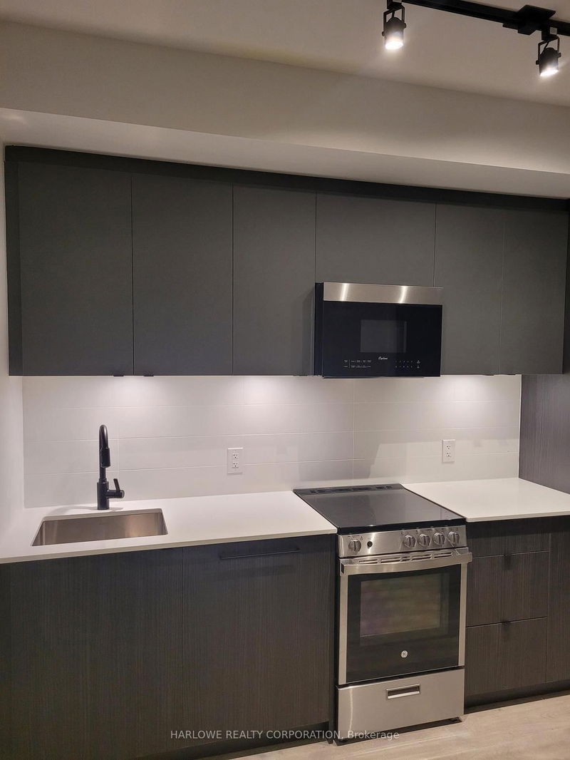 home for lease on 310-2369 Danforth Avenue