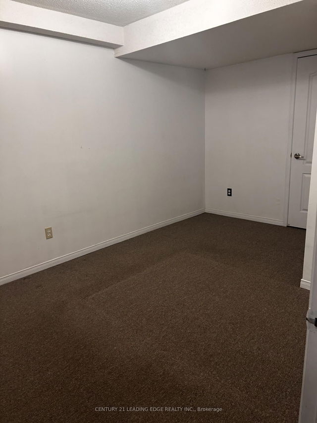 Bsmt - 284 McLevin Avenue