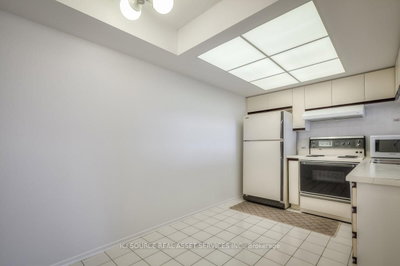 Unit 1103 — 330 Alton Towers Circle — photo 3