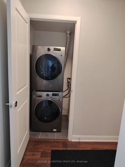 Unit 2707 — 25 Town Centre Crt, Toronto - Bendale image-0-2