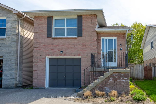 7 Kingsview Court