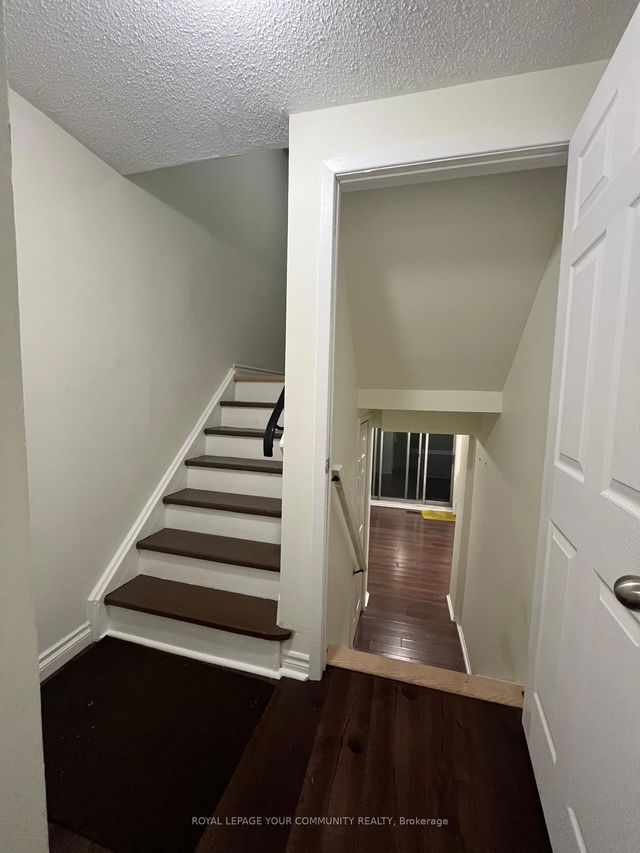 7 - 443 Manse Road