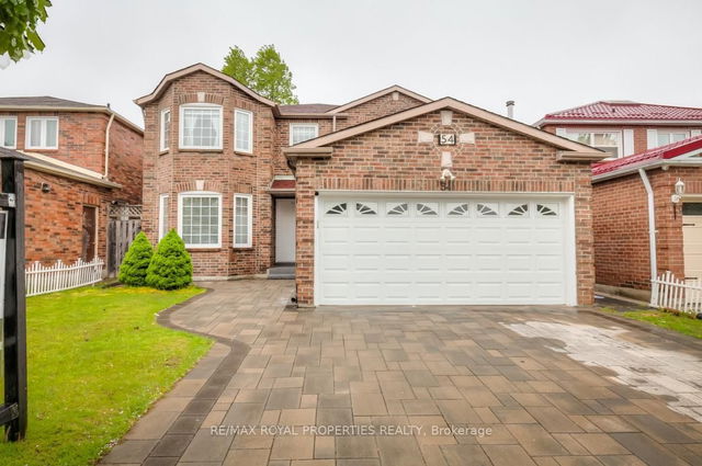 54 Bluenose Crescent