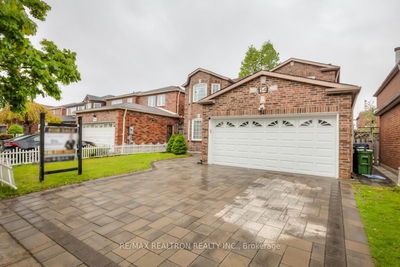 54 Bluenose Cres, Toronto - Highland Creek image-0-1