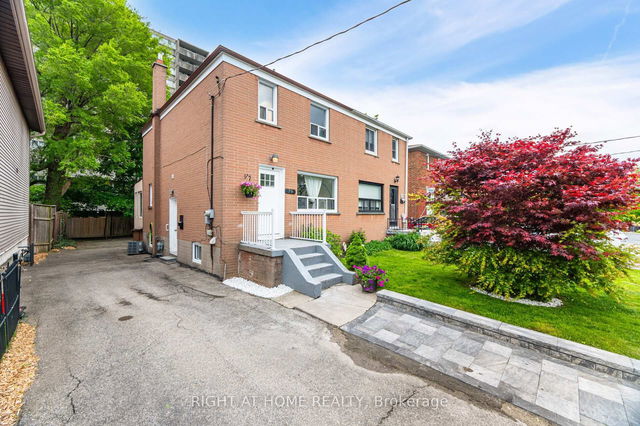 79 Chapman Avenue