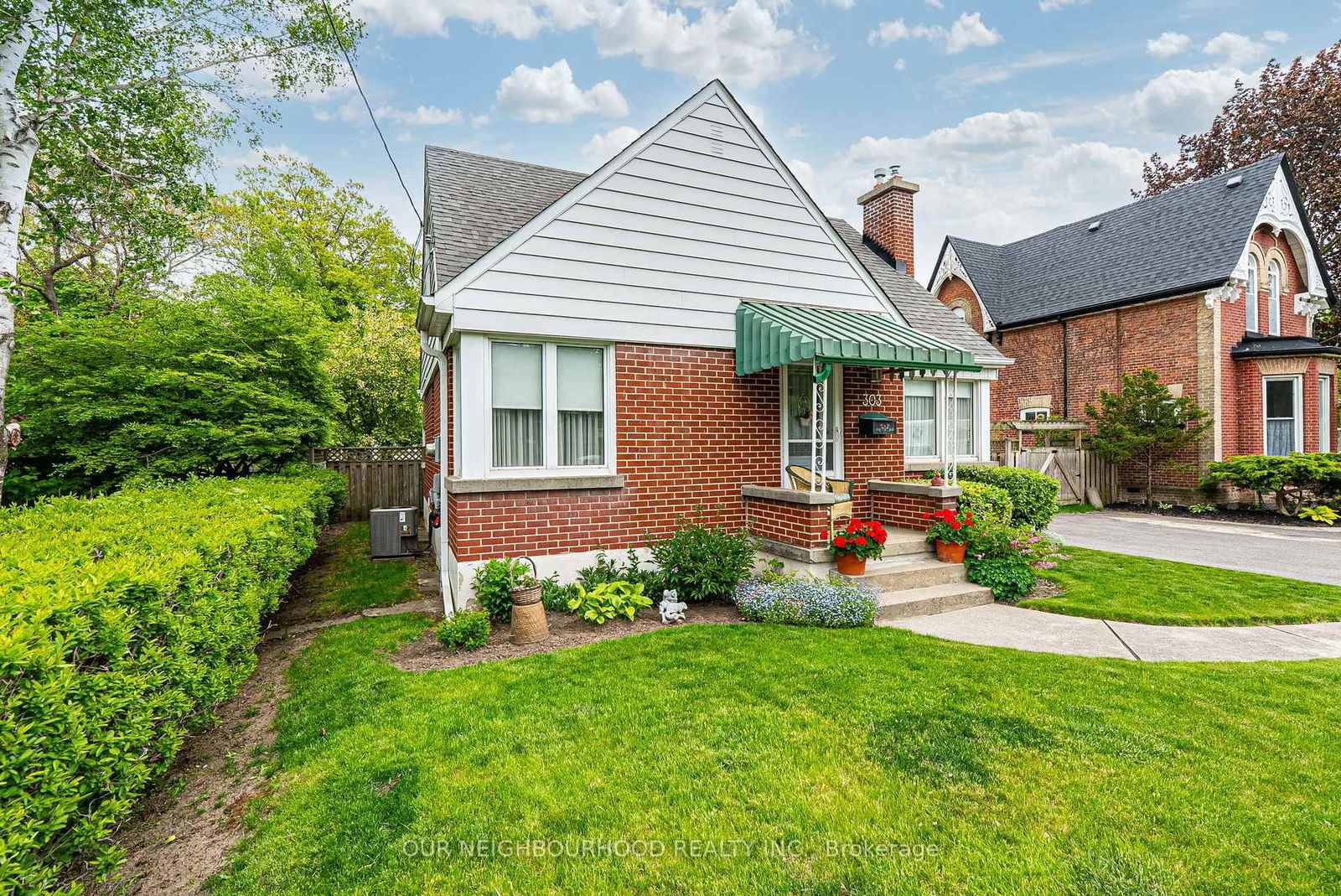 Property at 303 Byron