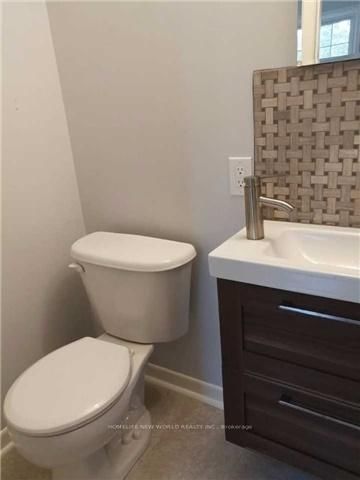 19 Inverary Cres, Toronto - Tam O'Shanter-Sullivan image-0-4
