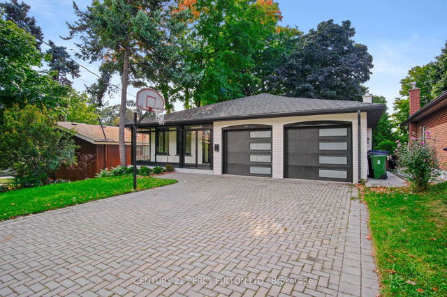 78 Agincourt Drive