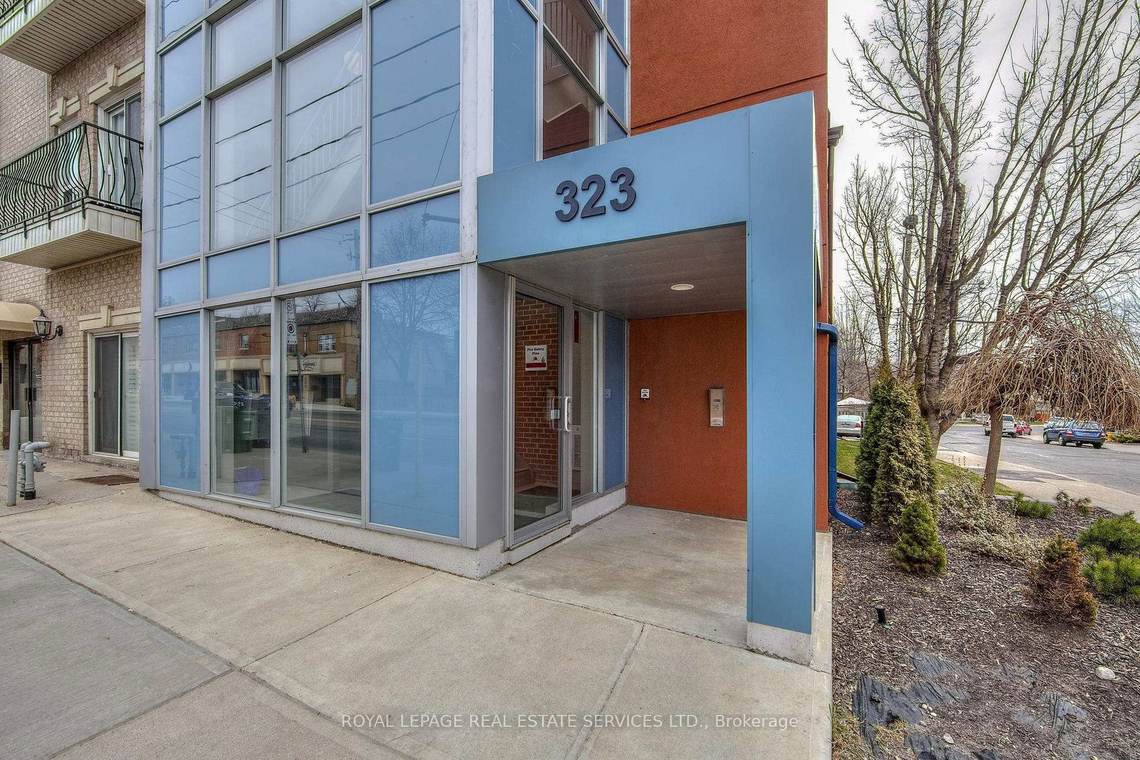 Condo for sale at 203-323 Kingston Road, Toronto, The Beaches, M4L 1T8 - MLS: E12169515