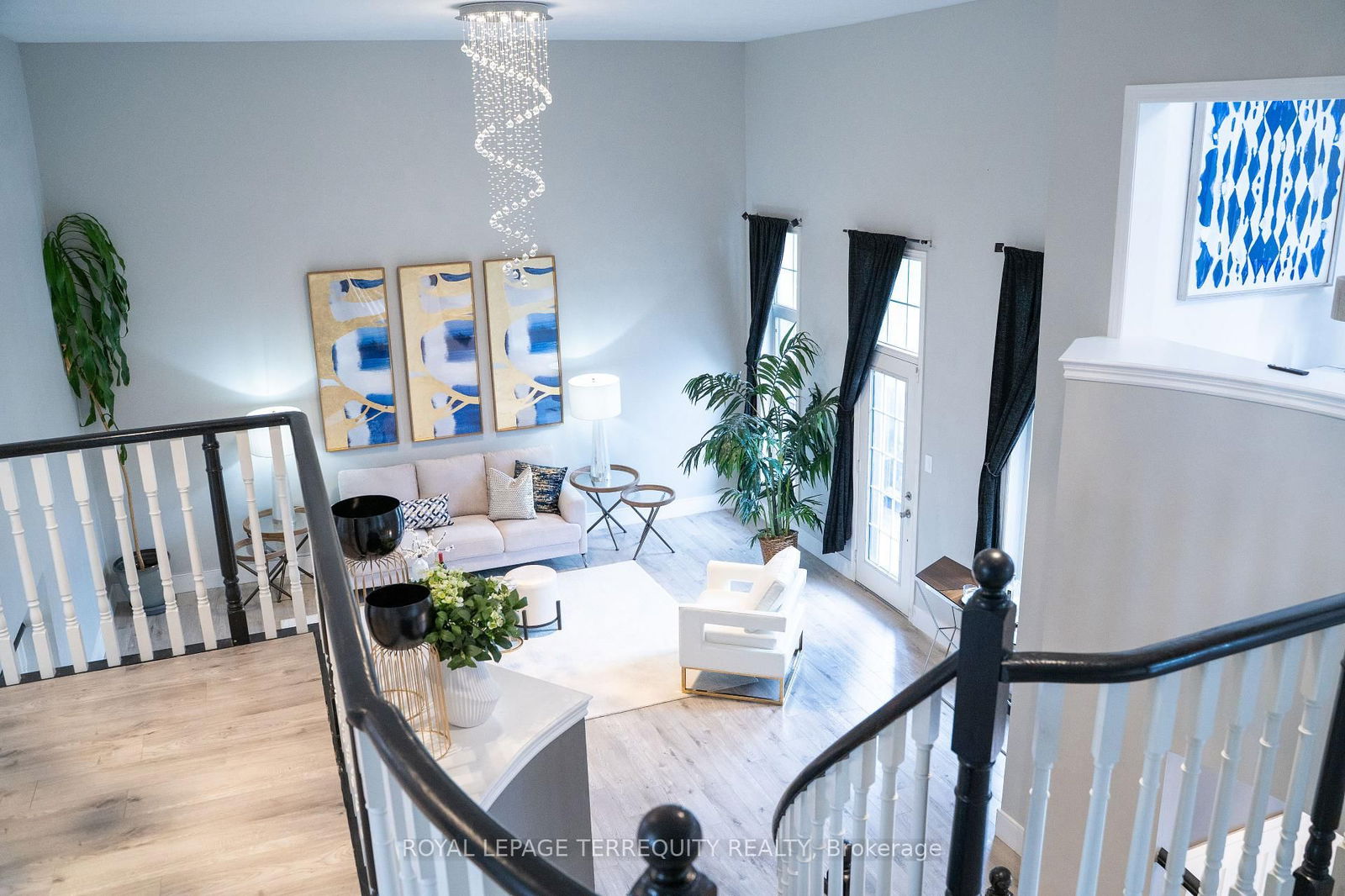 Property at 7 Bissland