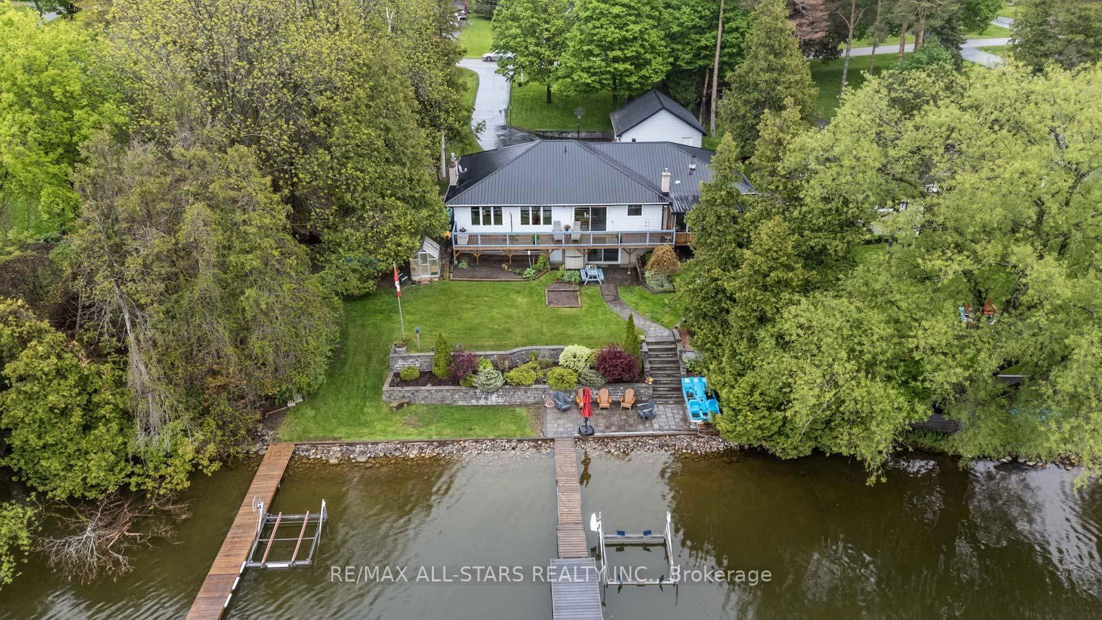 Property at 231 Stephenson Point