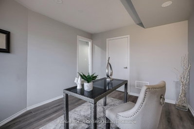 18 Jerome Way — photo 6