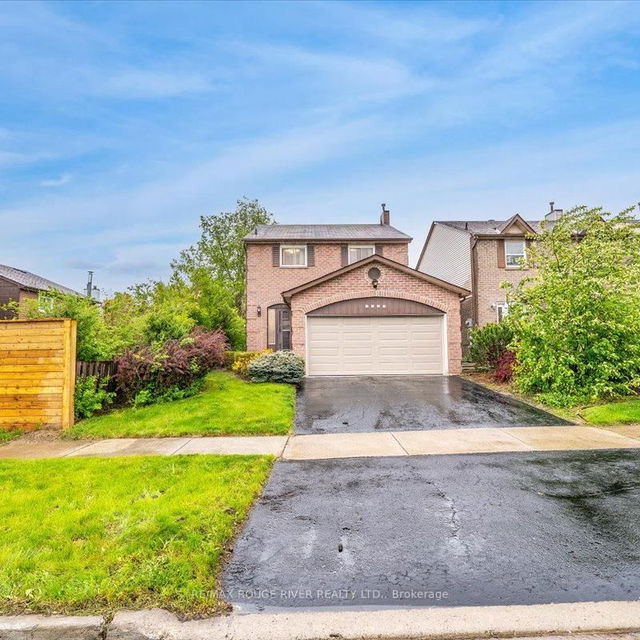 1522 Woodruff Crescent