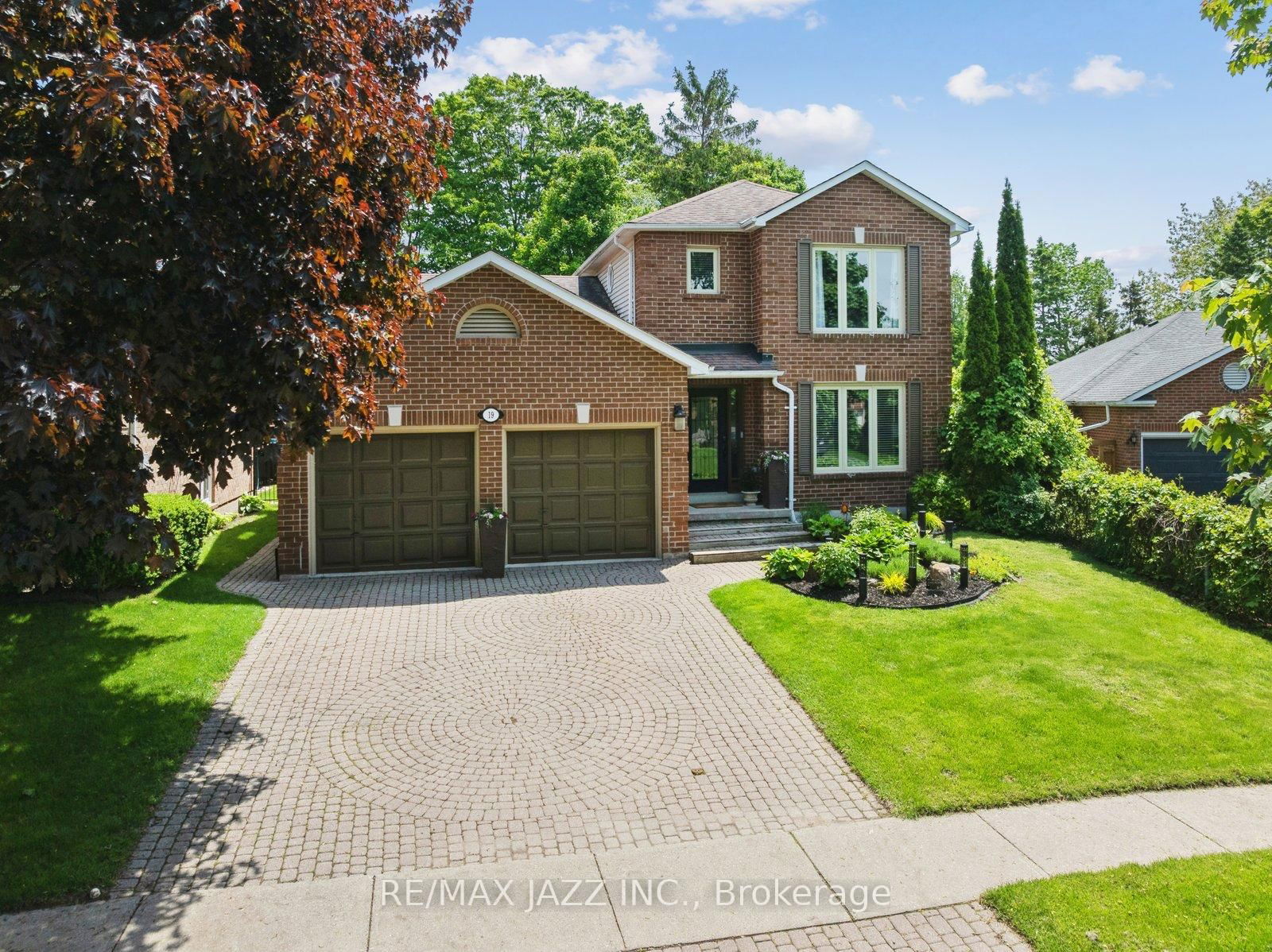 Property at 19 Valleycrest